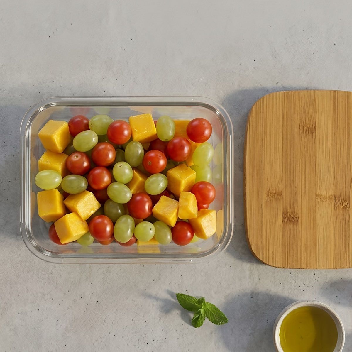 Rectangular fresh-keeping box