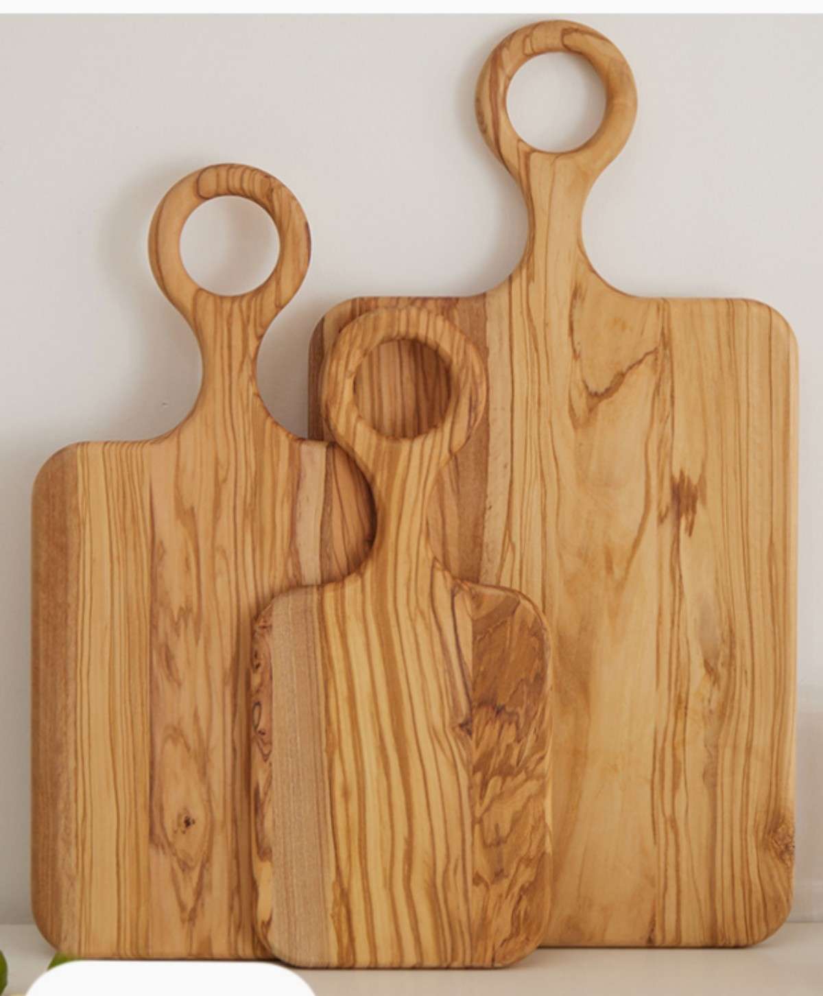 Olive wood chopping board(Image11)